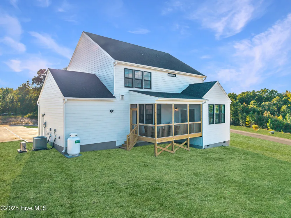 415 Heidi May Way Carthage, NC 28327