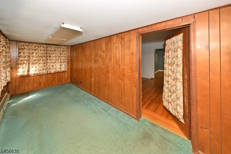 856 Ester Ave Teaneck, NJ 07666