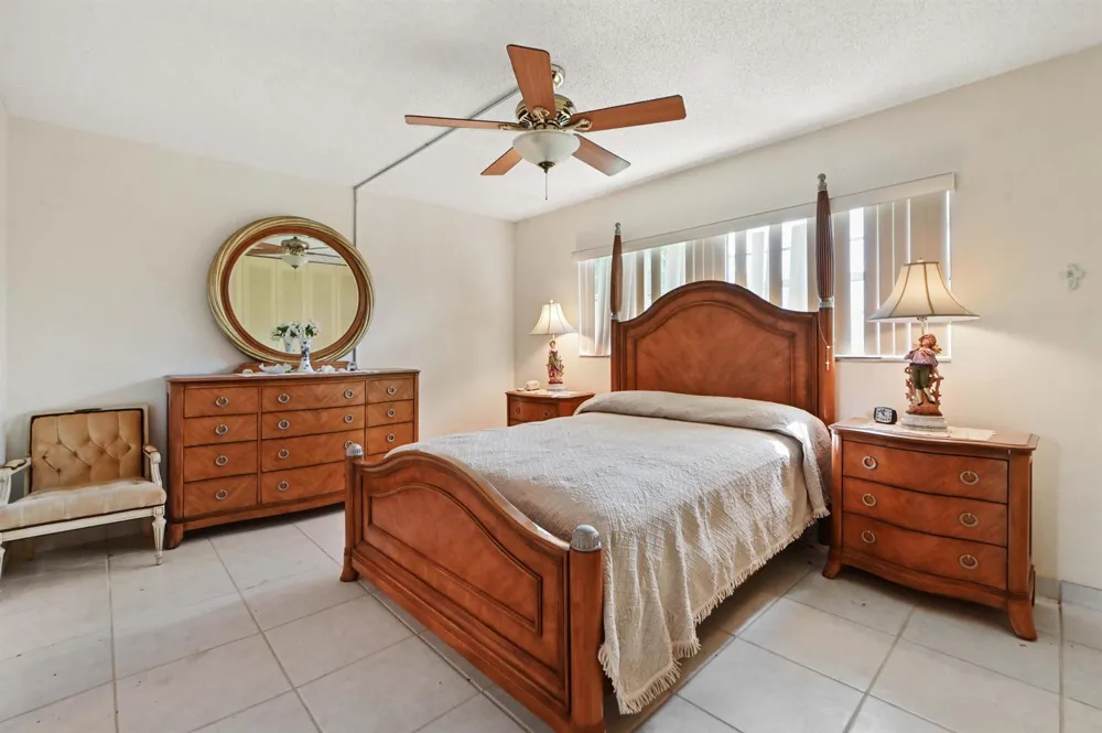 3506 NW 49th Avenue #603 Lauderdale Lakes, FL 33319