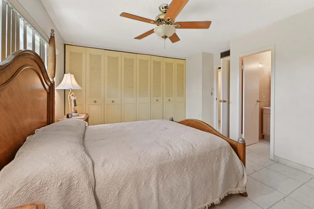 3506 NW 49th Avenue #603 Lauderdale Lakes, FL 33319