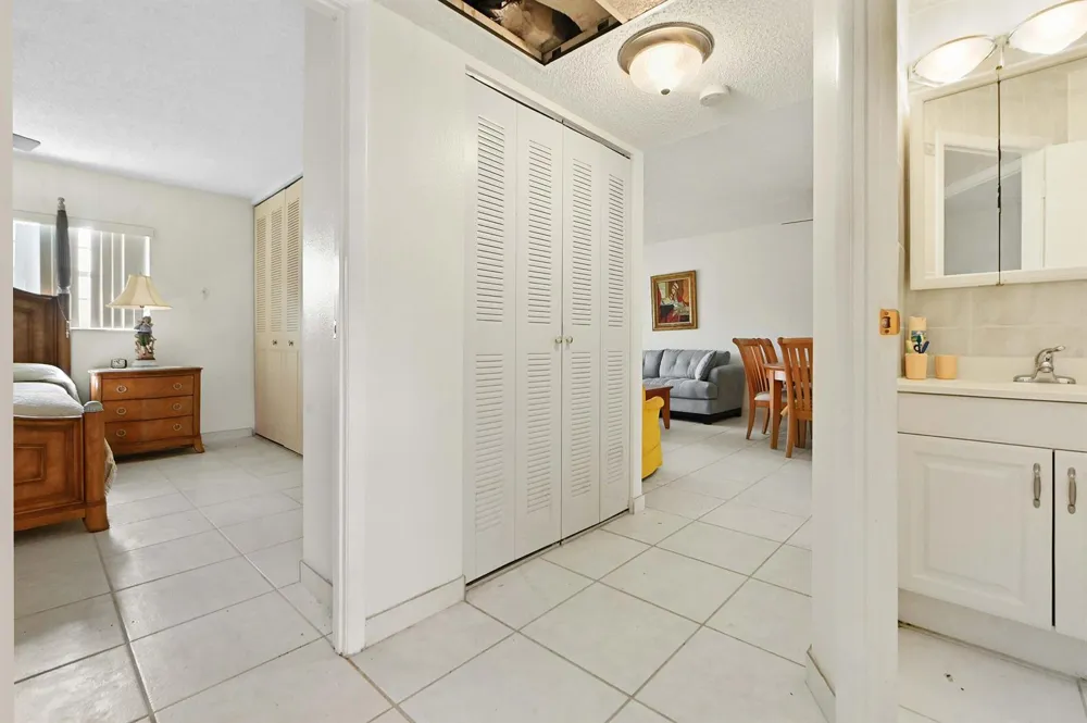 3506 NW 49th Avenue #603 Lauderdale Lakes, FL 33319