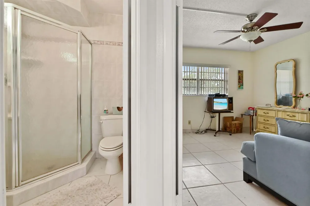 3506 NW 49th Avenue #603 Lauderdale Lakes, FL 33319