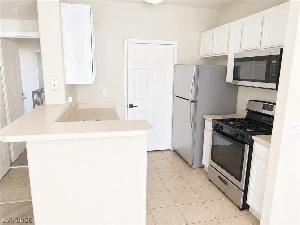 7115 S Durango Drive #304 Las Vegas, NV 89113