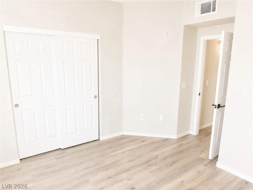 7115 S Durango Drive #304 Las Vegas, NV 89113