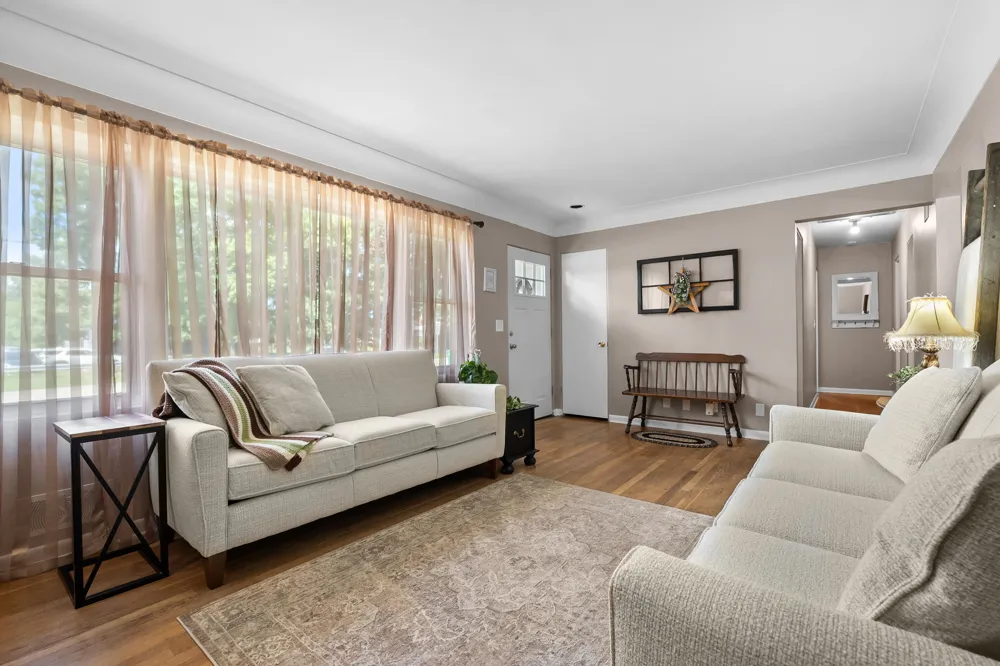 8027 Waylee Street Portage City, MI 49002