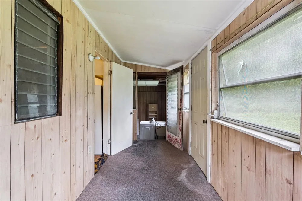 381 W OHIO AVENUE Lake Helen, FL 32744