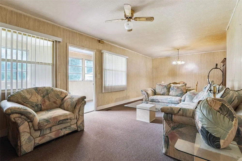 381 W OHIO AVENUE Lake Helen, FL 32744