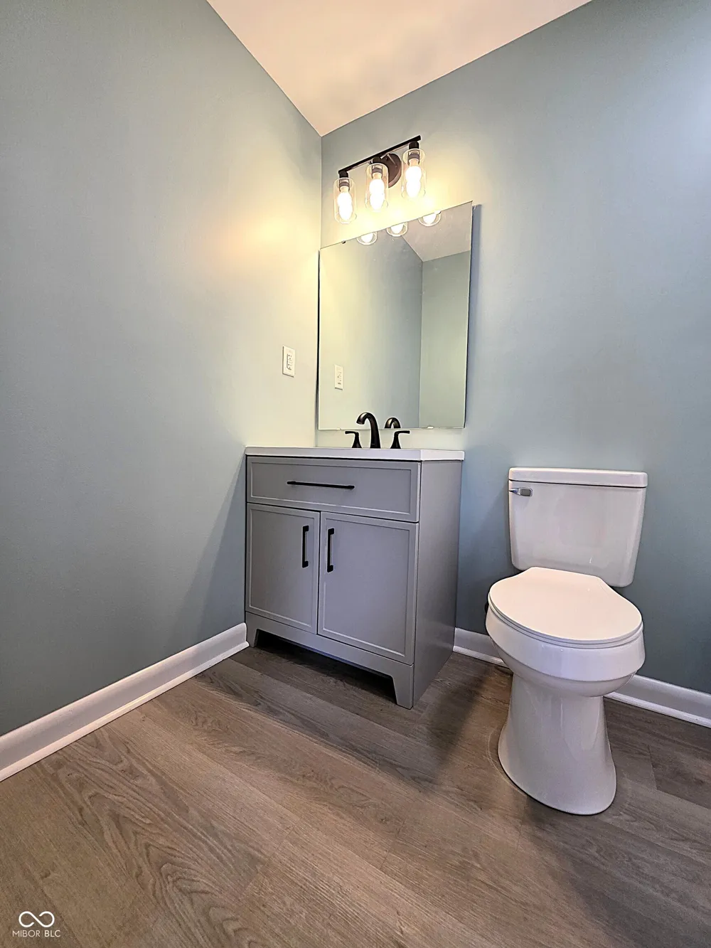 1131 E Gimber Street Indianapolis, IN 46203
