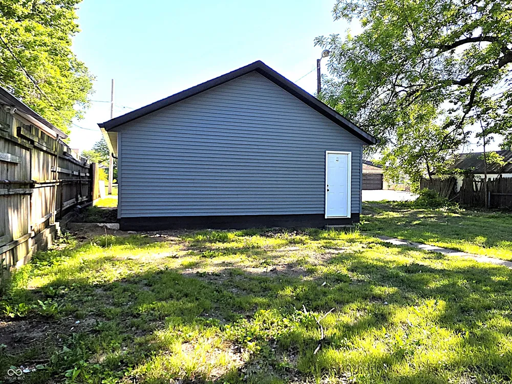1131 E Gimber Street Indianapolis, IN 46203