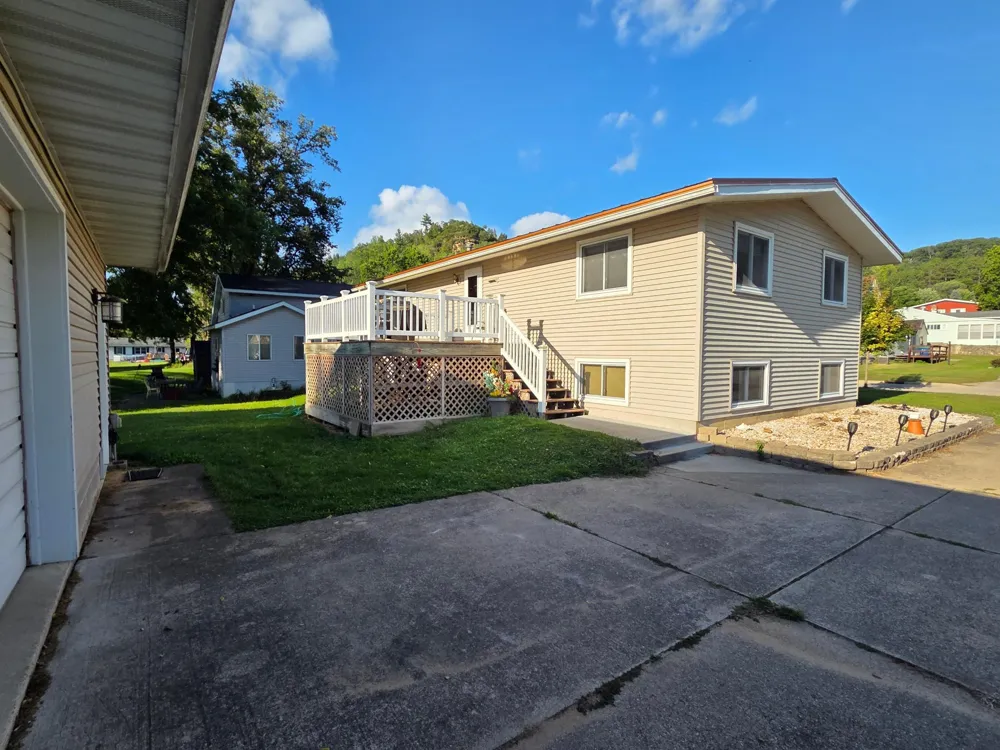 215 Green Street Rushford, MN 55971