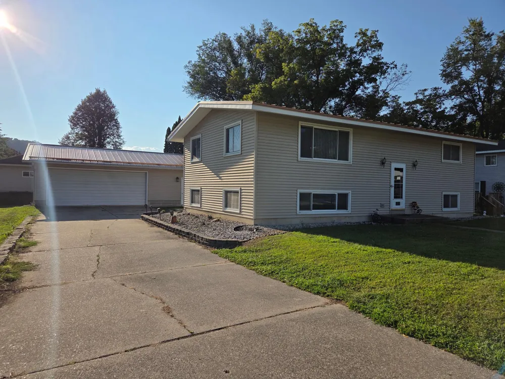 215 Green Street Rushford, MN 55971