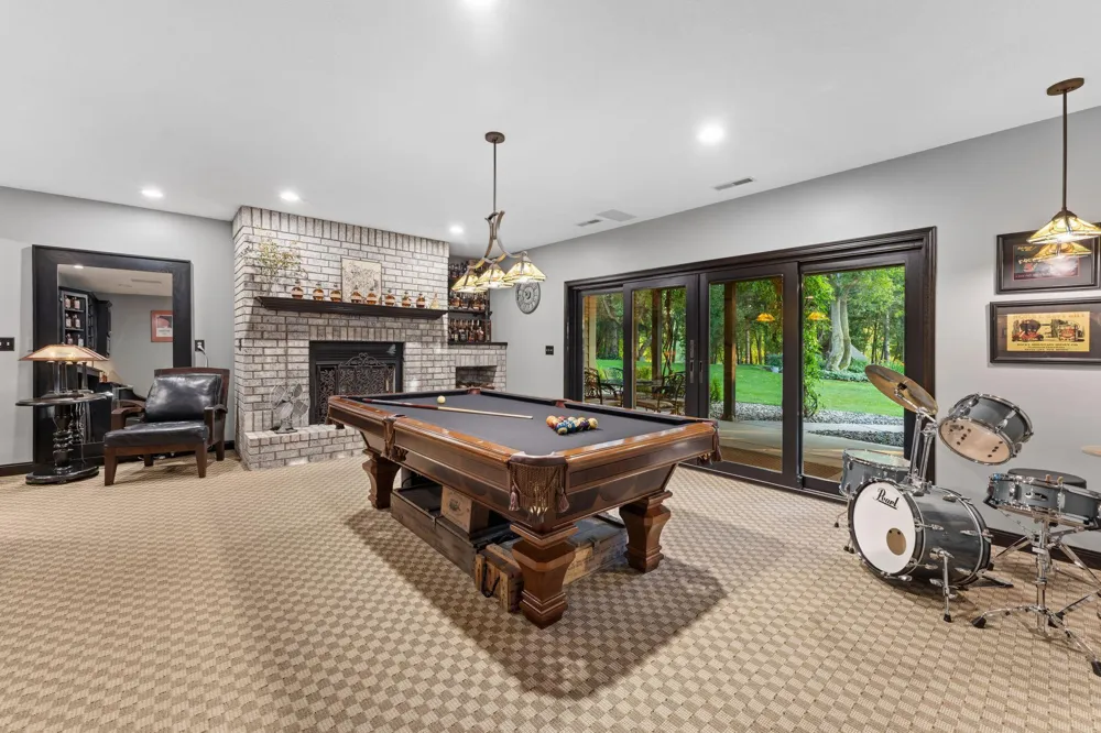 4570 Neal Avenue Stillwater, MN 55082