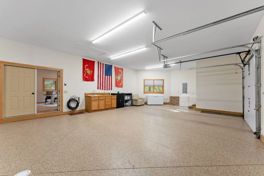 4570 Neal Avenue Stillwater, MN 55082