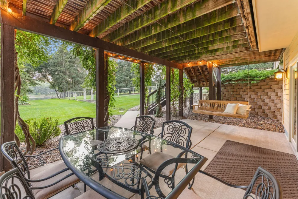 4570 Neal Avenue Stillwater, MN 55082