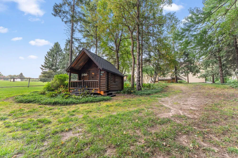 4570 Neal Avenue Stillwater, MN 55082