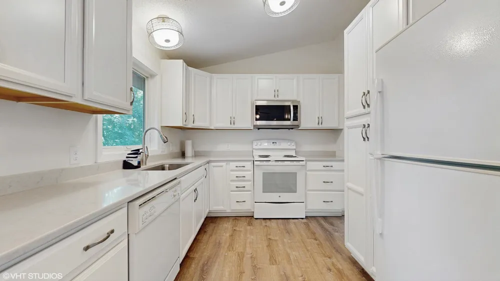 2509 Cedar Hills Drive Minnetonka, MN 55305