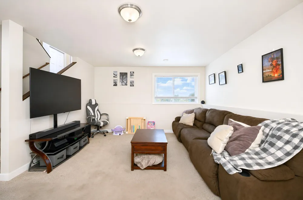 2754 10th Street W West Fargo, ND 58078