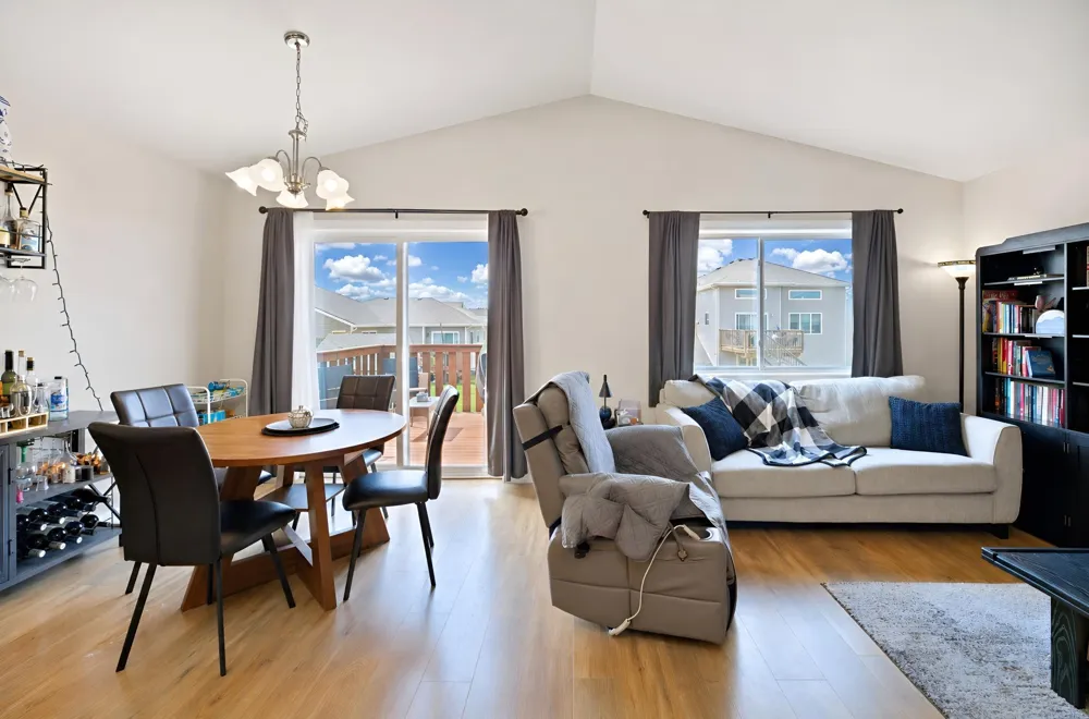 2754 10th Street W West Fargo, ND 58078