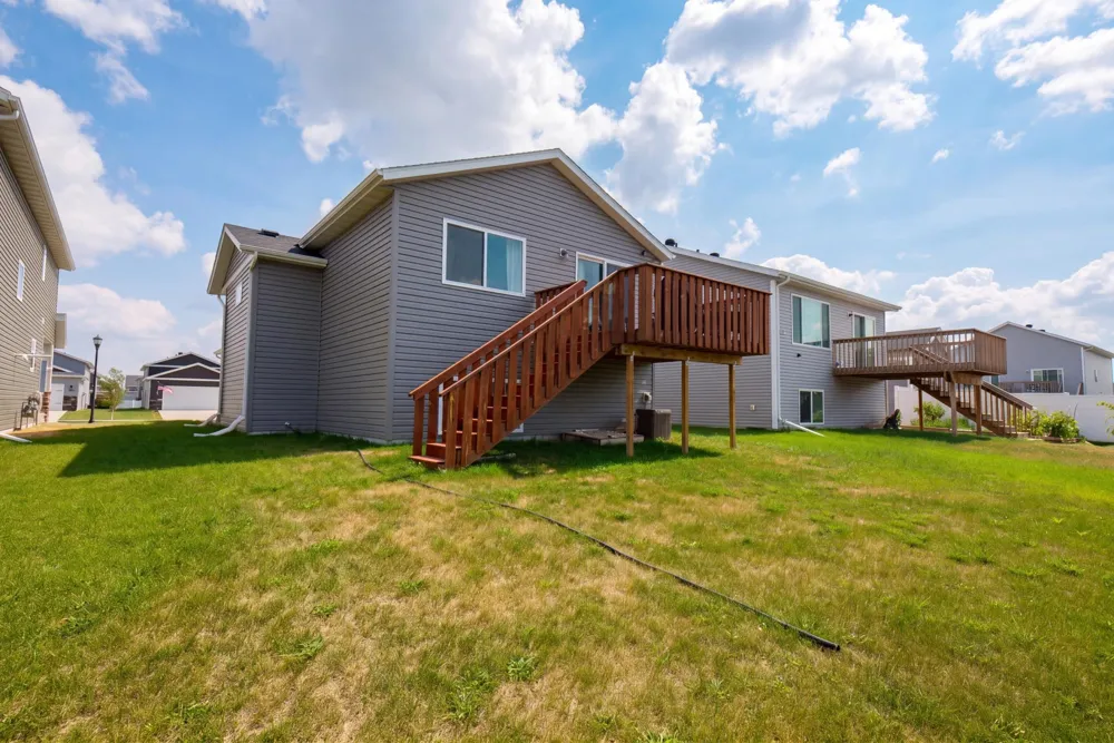 2754 10th Street W West Fargo, ND 58078