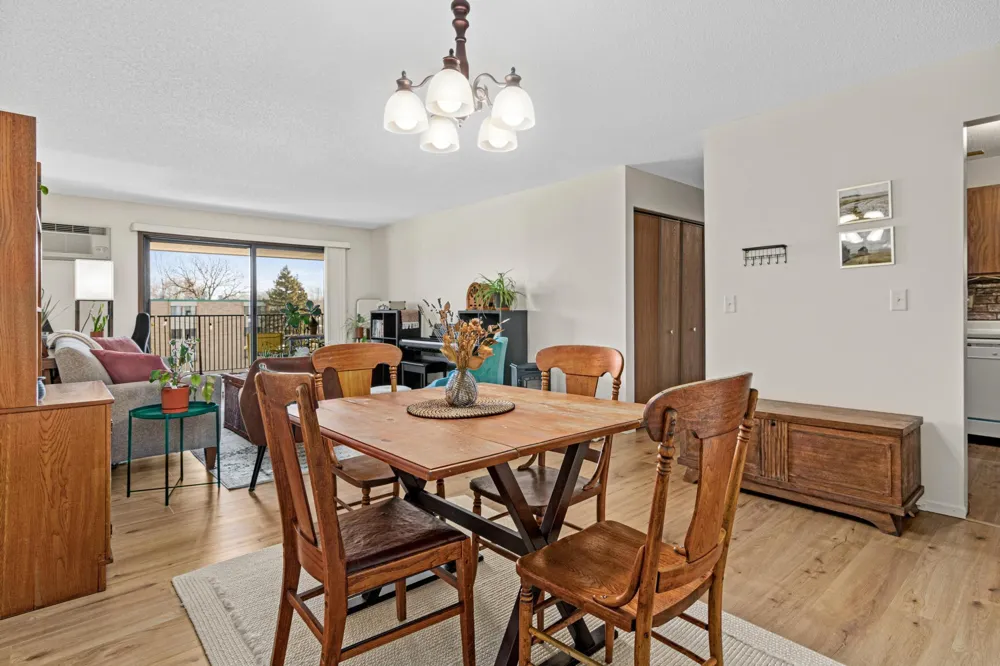 1871 Silver Bell Road #309 Eagan, MN 55122
