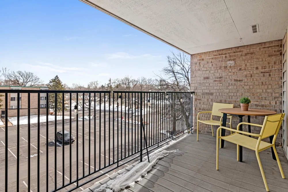 1871 Silver Bell Road #309 Eagan, MN 55122