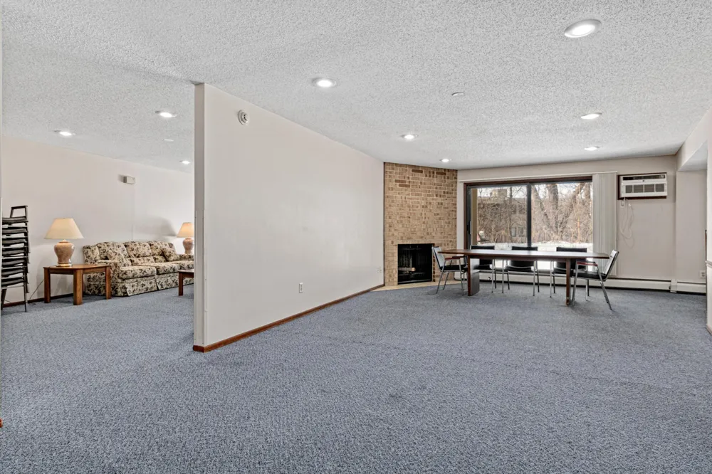 1871 Silver Bell Road #309 Eagan, MN 55122