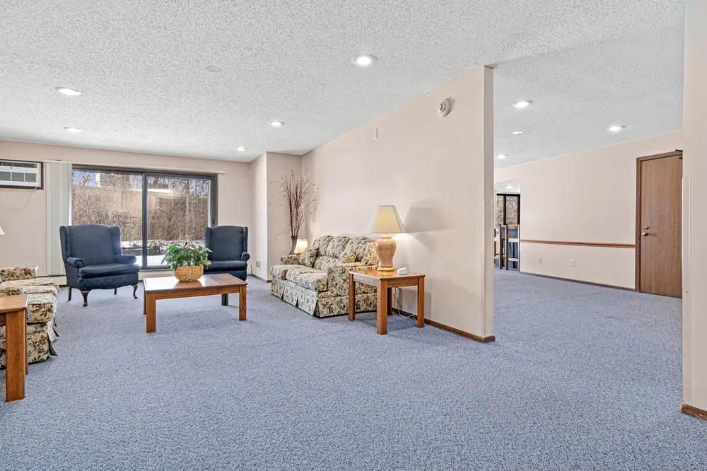 1871 Silver Bell Road #309 Eagan, MN 55122