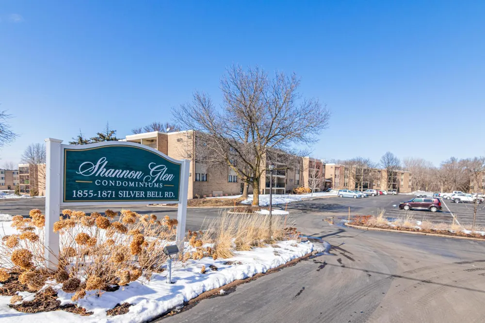 1871 Silver Bell Road #309 Eagan, MN 55122