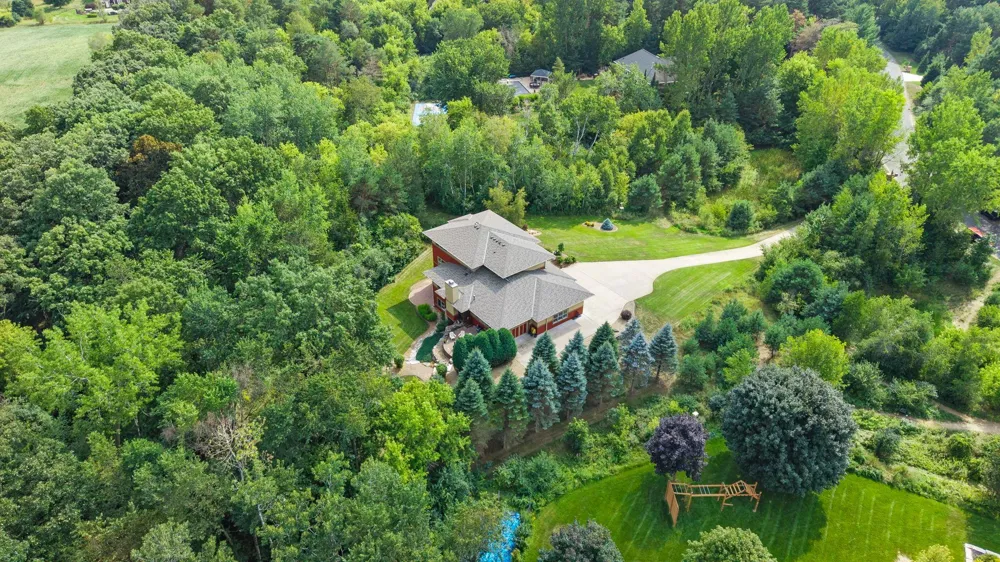 2355 Morgan Avenue Stillwater, MN 55082
