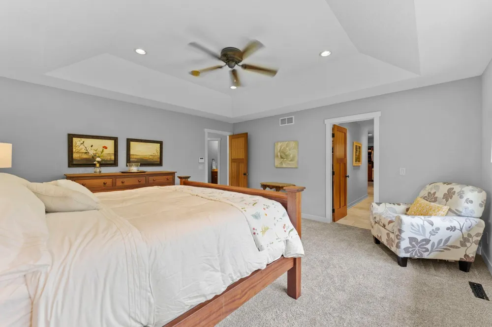 2355 Morgan Avenue Stillwater, MN 55082