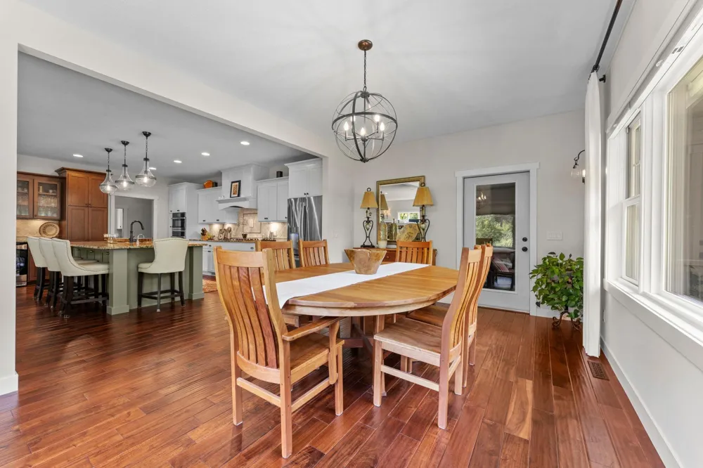 2355 Morgan Avenue Stillwater, MN 55082