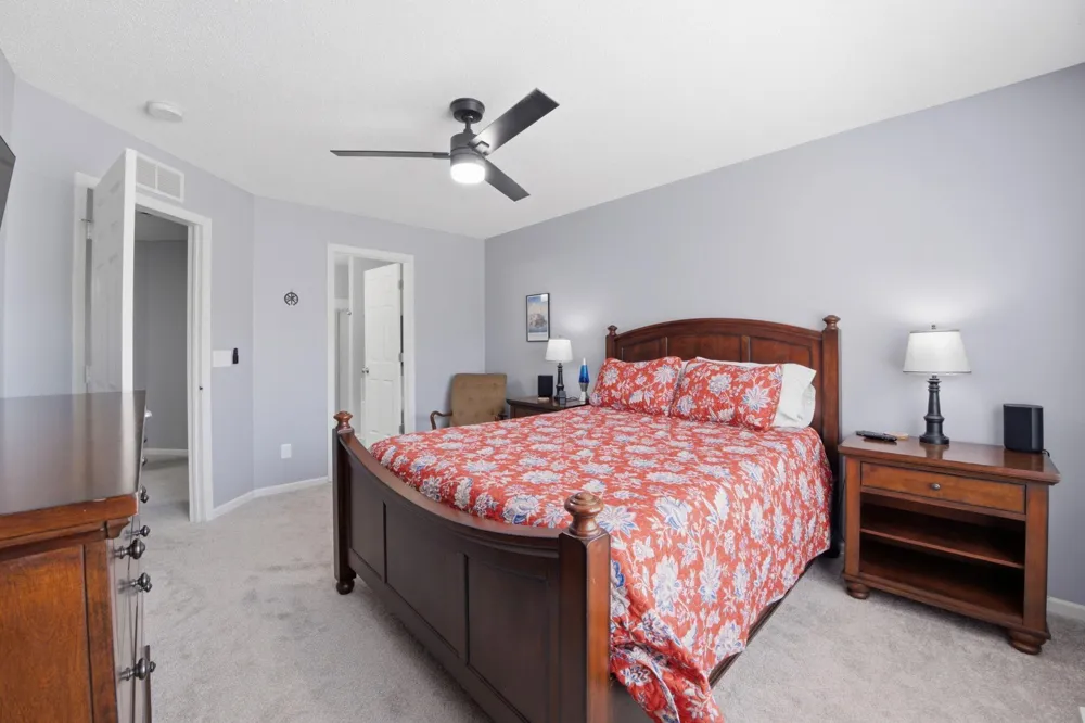 1574 Liberty Circle Shakopee, MN 55379