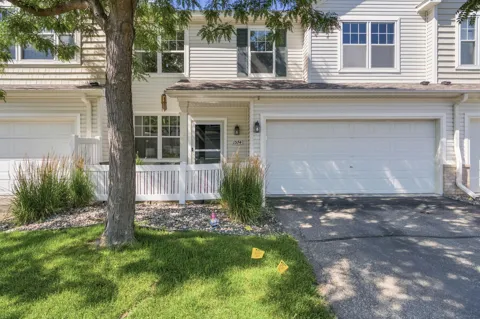 1574 Liberty Circle
