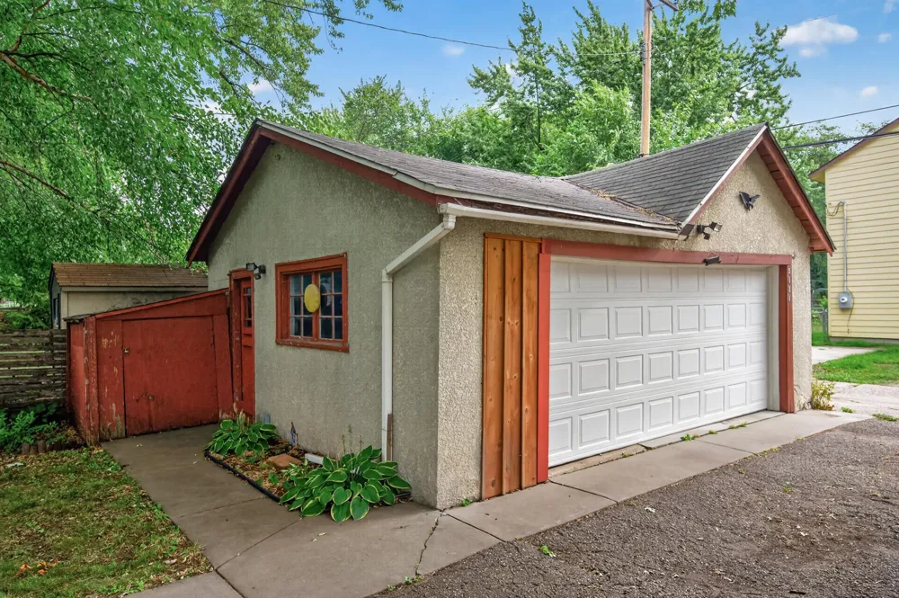 5131 37th Avenue S Minneapolis, MN 55417