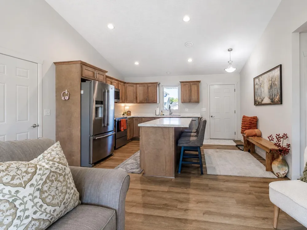 2215 Lake Avenue New Ulm, MN 56073