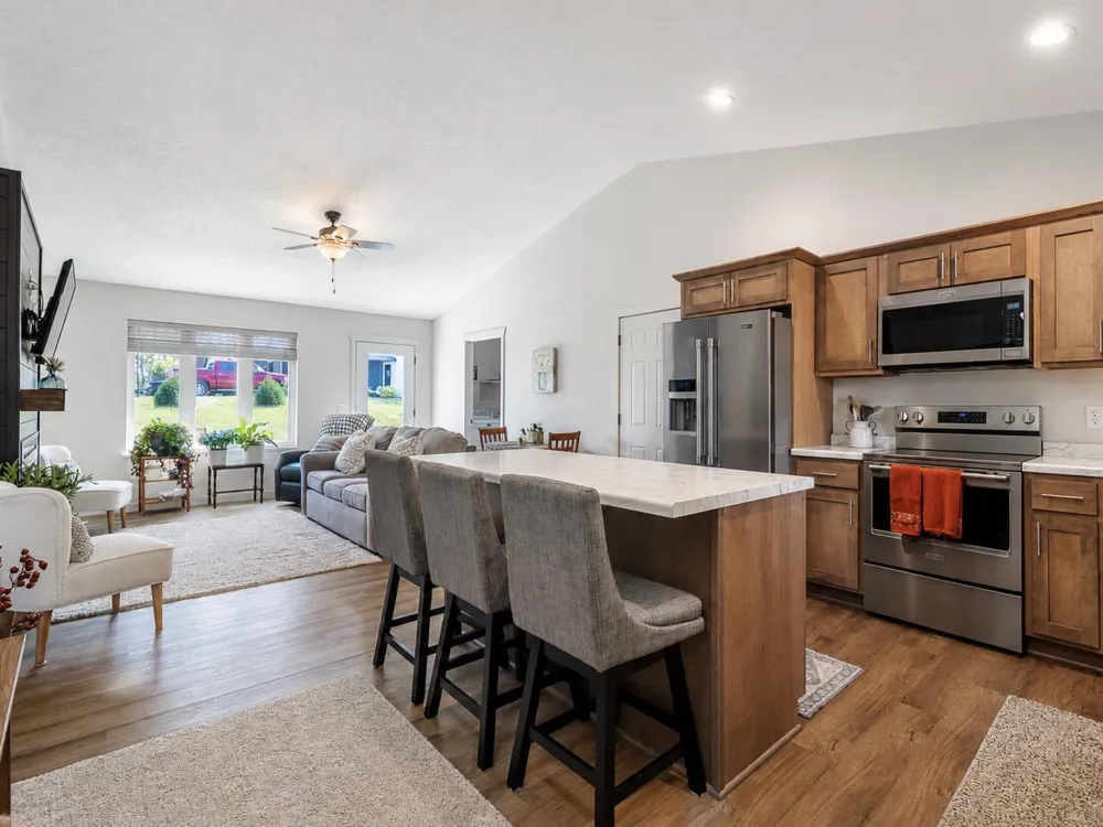 2215 Lake Avenue New Ulm, MN 56073