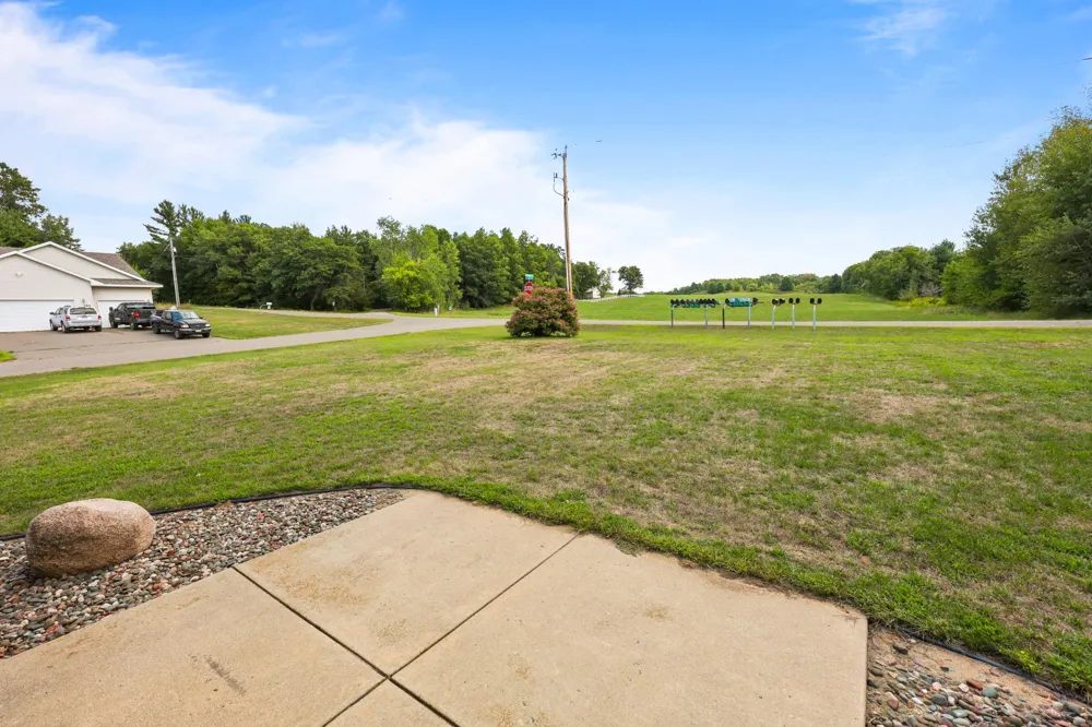 141 Boulder Place Randall, MN 56475
