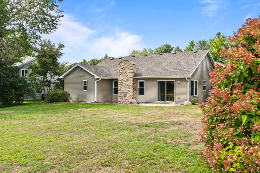 141 Boulder Place Randall, MN 56475