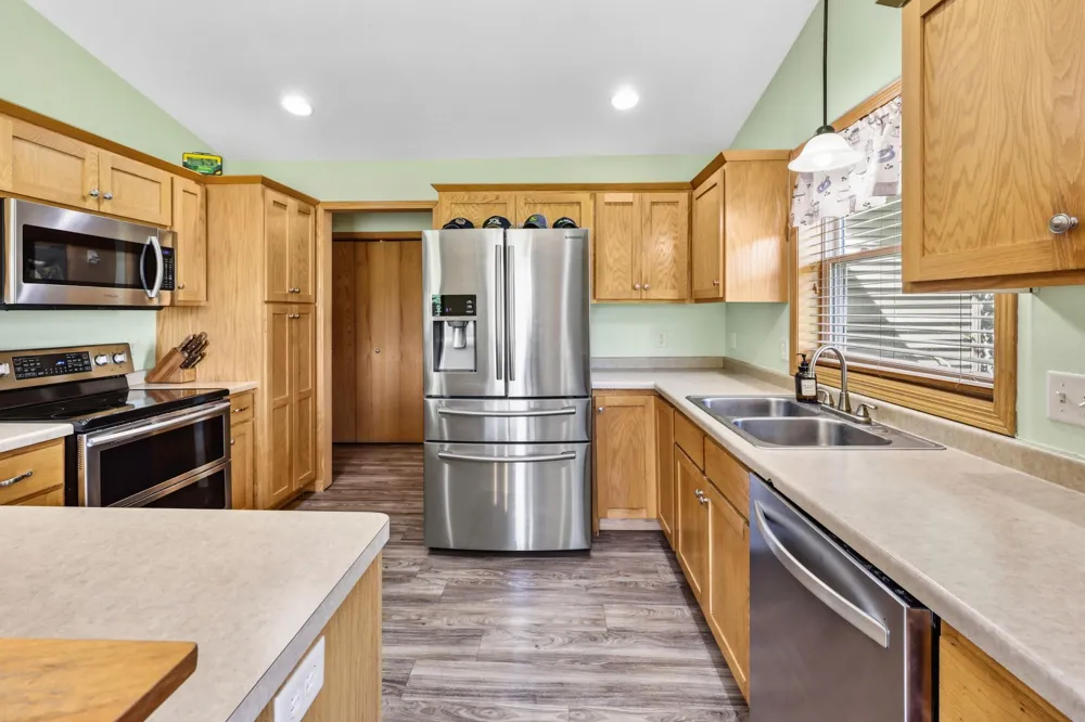 141 Boulder Place Randall, MN 56475
