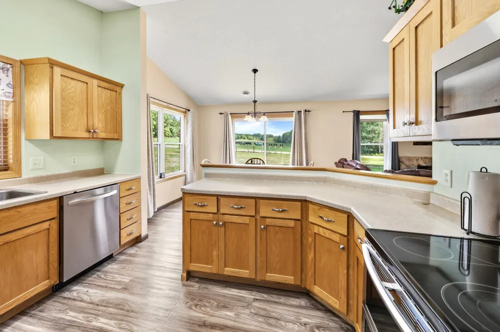 141 Boulder Place Randall, MN 56475