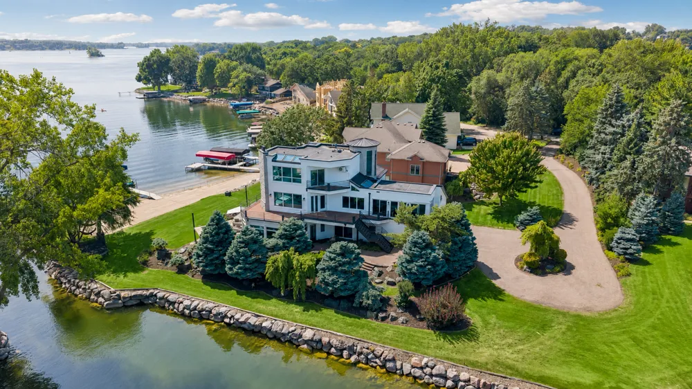 14085 Greenway Avenue NE Prior Lake, MN 55372