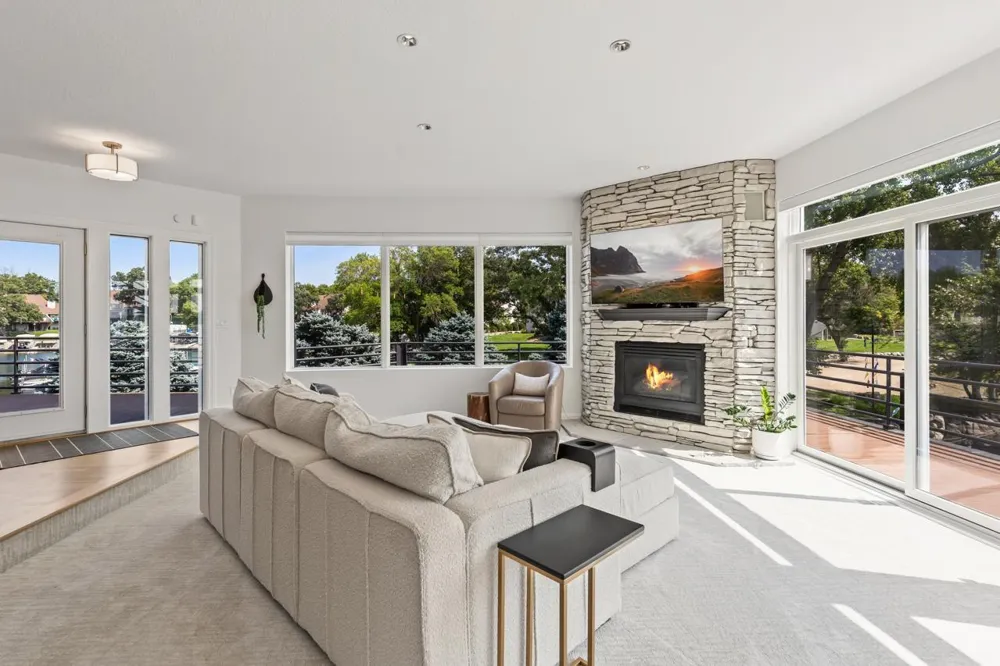 14085 Greenway Avenue NE Prior Lake, MN 55372