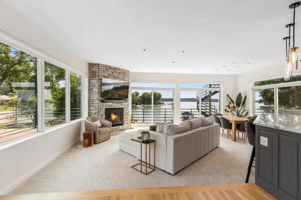 14085 Greenway Avenue NE Prior Lake, MN 55372