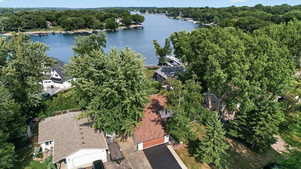 2952 Center Road SW Prior Lake, MN 55372