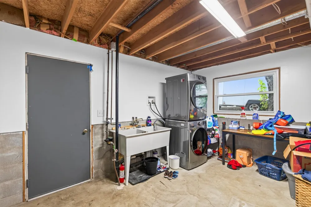 2952 Center Road SW Prior Lake, MN 55372