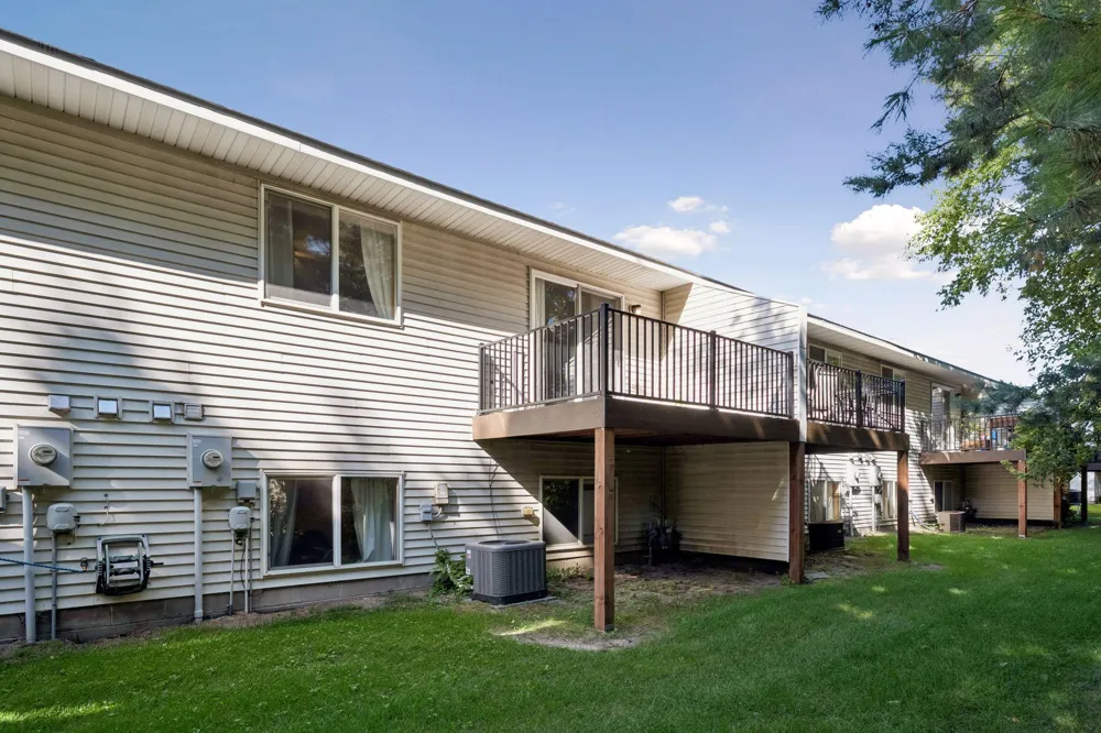 12702 3rd Avenue Zimmerman, MN 55398