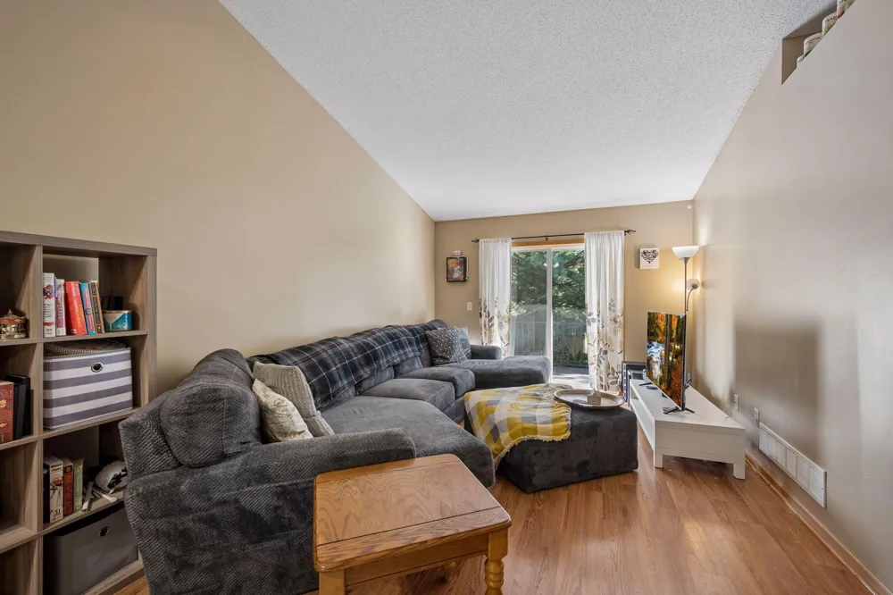 12702 3rd Avenue Zimmerman, MN 55398