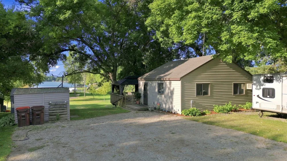 1875 Grant Avenue NW Maple Lake, MN 55358