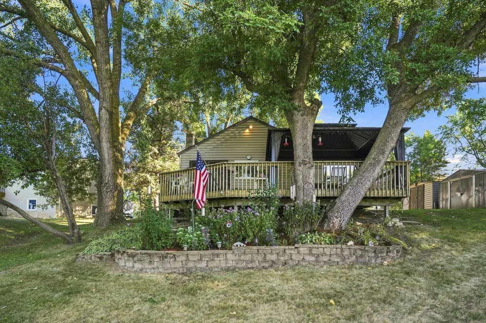 1875 Grant Avenue NW Maple Lake, MN 55358