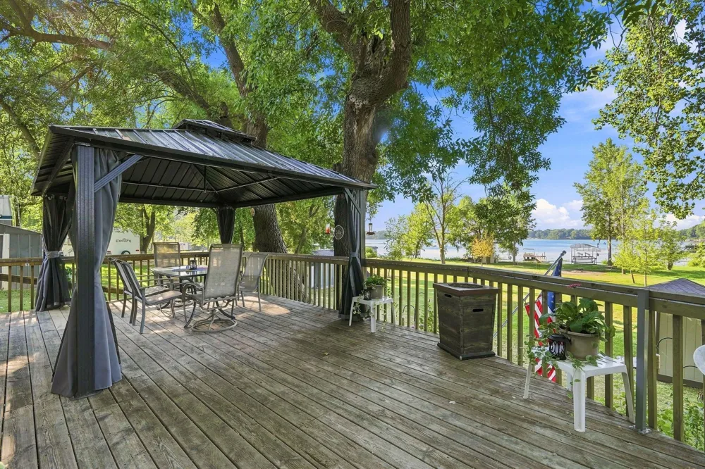 1875 Grant Avenue NW Maple Lake, MN 55358